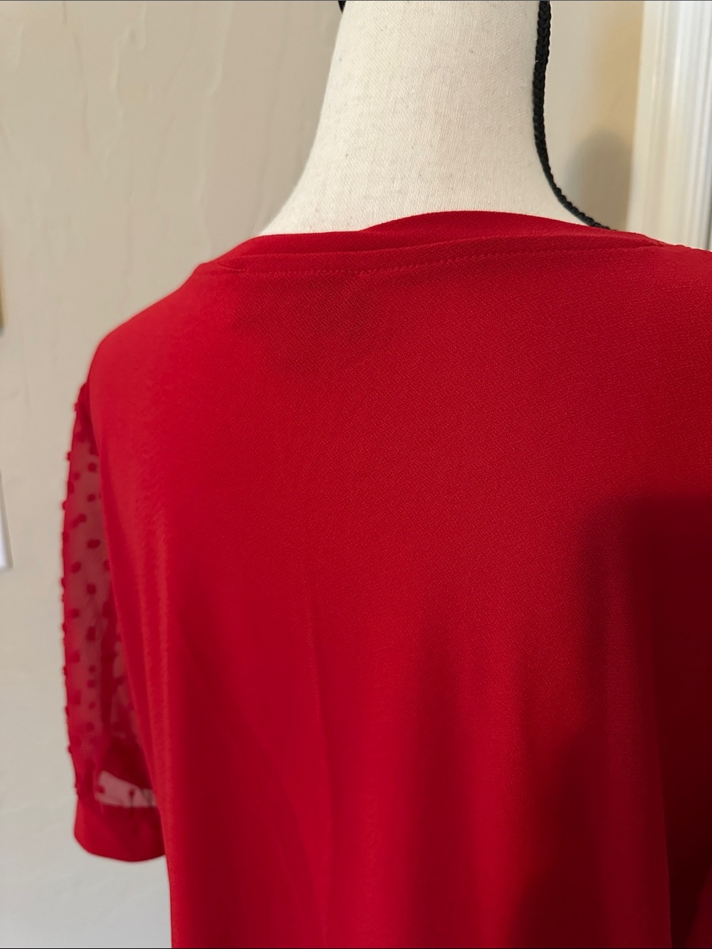 CeCe Red Short Sleeve Top with Sheer Dotted Sleeves so cute and ready to wear XL - Picture 5 of 5